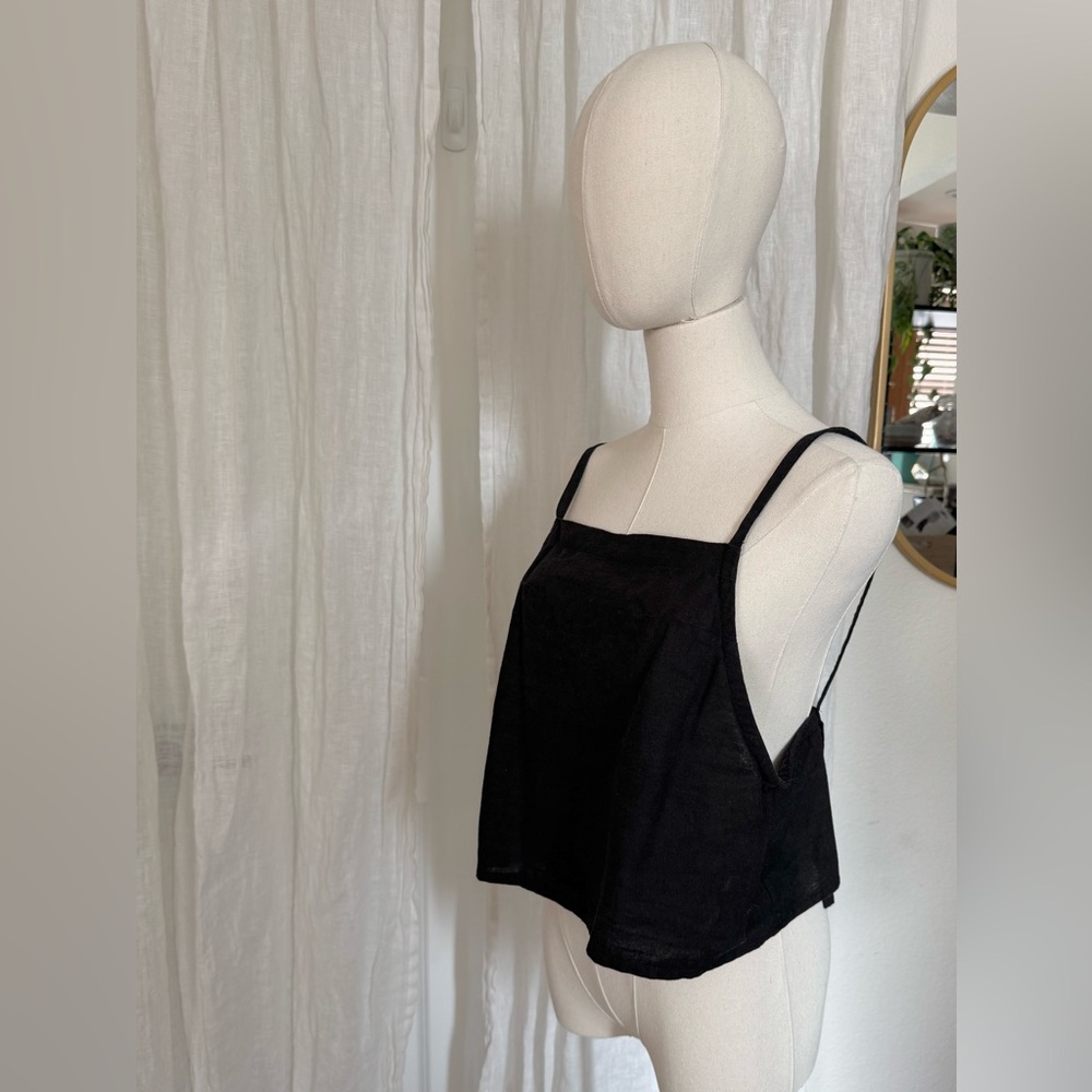 Black Square Neck Tank Top